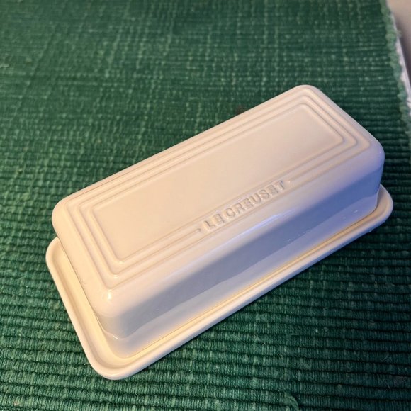 Le Creuset Kitchen Le Creuset Signature Butter Dish Poshmark